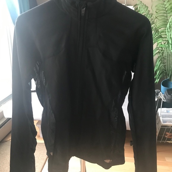 lululemon athletica Tops - Lululemon zip up mesh jacket